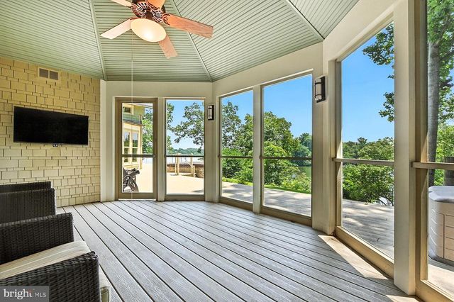 1715 PORTERS HILL RD, Annapolis, MD 21401