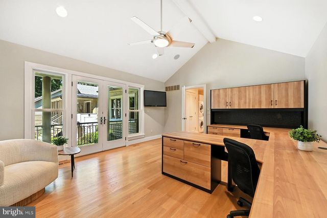 1715 PORTERS HILL RD, Annapolis, MD 21401