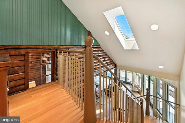 1715 PORTERS HILL RD, Annapolis, MD 21401