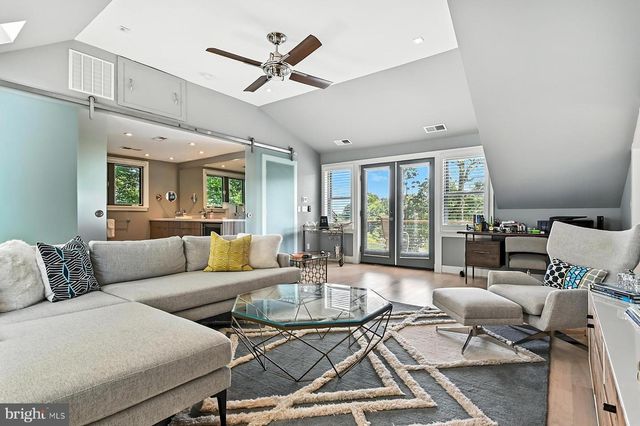 1715 PORTERS HILL RD, Annapolis, MD 21401