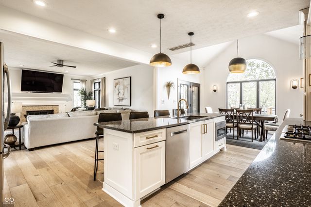 3732 Trewithen Lane, Carmel, IN 46032