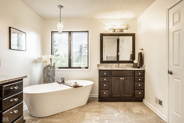 3732 Trewithen Lane, Carmel, IN 46032