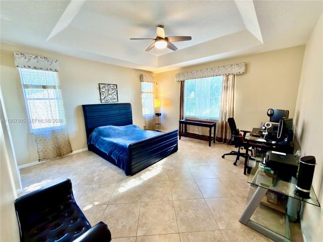 21838 Palm Grass Dr, Boca Raton, FL 33428