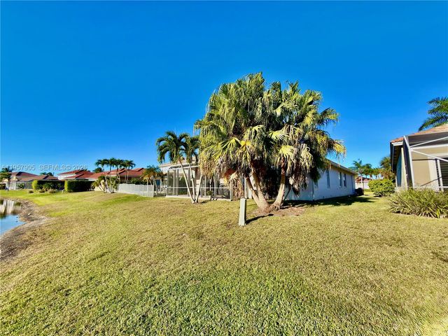 21838 Palm Grass Dr, Boca Raton, FL 33428