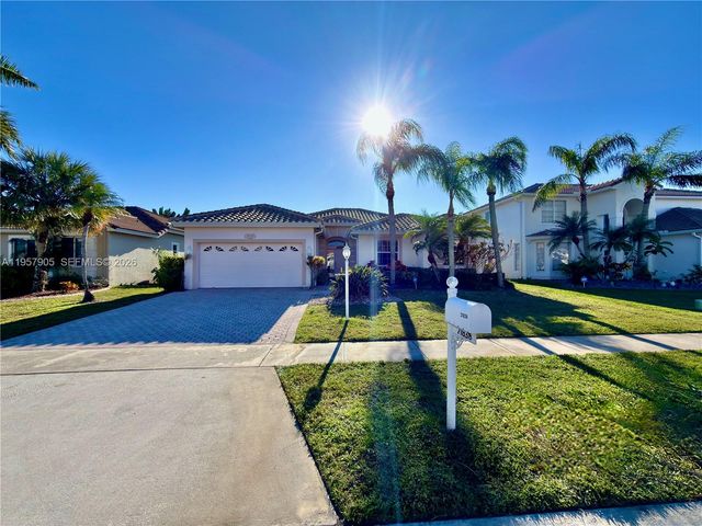 21838 Palm Grass Dr, Boca Raton, FL 33428