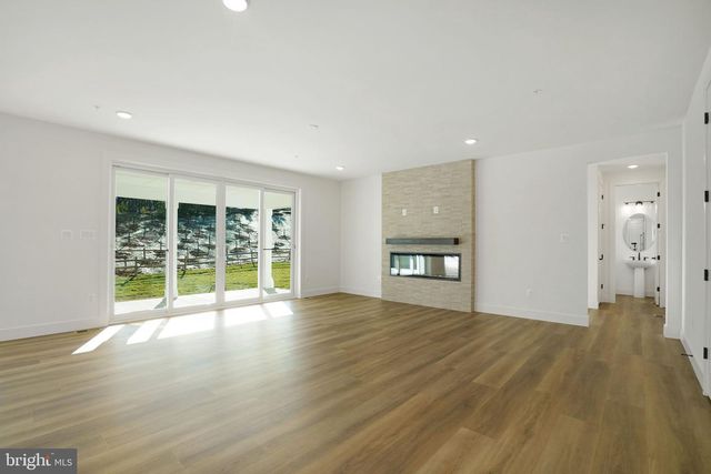 2003 ARAM, Accokeek, MD 20607