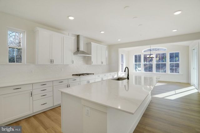 2003 ARAM, Accokeek, MD 20607