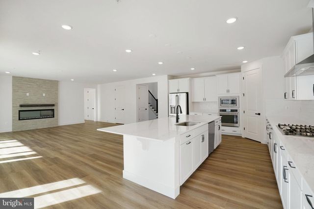 2003 ARAM, Accokeek, MD 20607