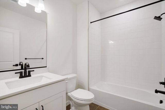 2003 ARAM, Accokeek, MD 20607