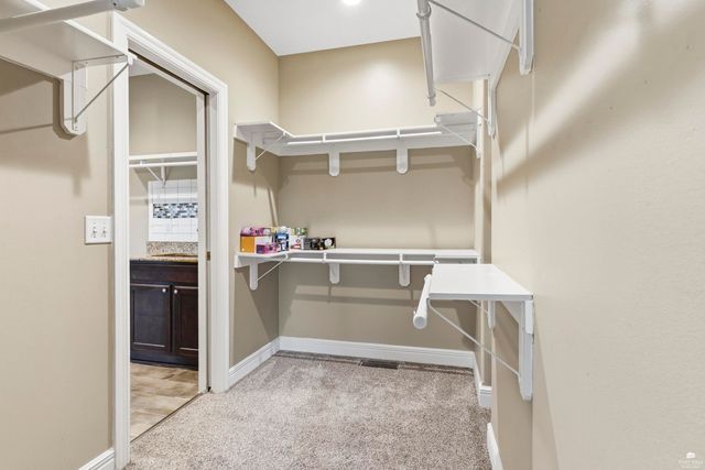 5406 Holden Court, Manhattan, KS 66503