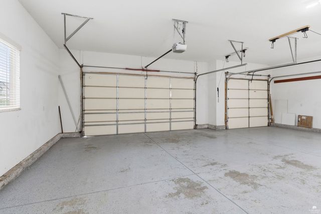 5406 Holden Court, Manhattan, KS 66503