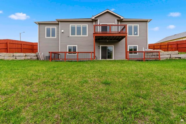 5406 Holden Court, Manhattan, KS 66503