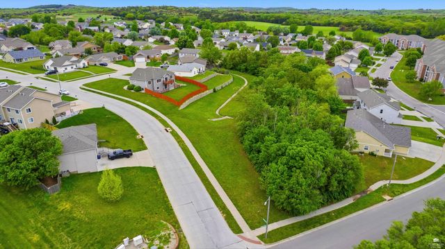 5406 Holden Court, Manhattan, KS 66503