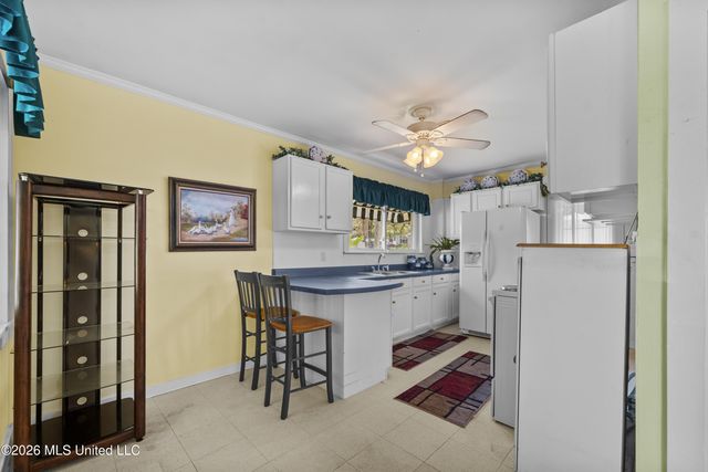 1496 Miller Street, Biloxi, MS 39530