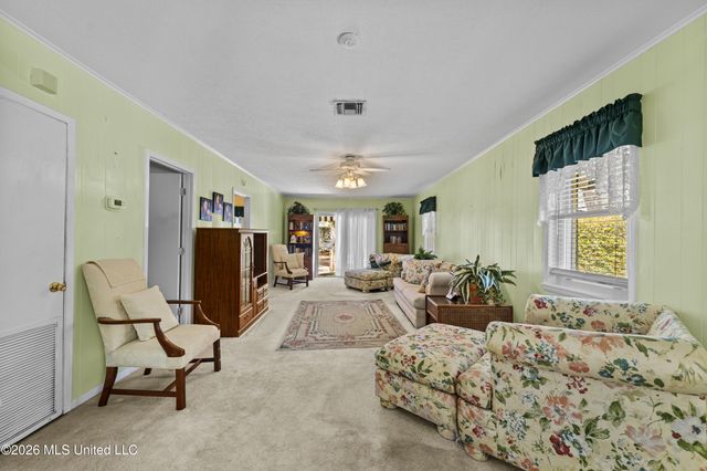 1496 Miller Street, Biloxi, MS 39530