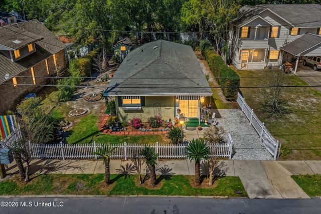 1496 Miller Street, Biloxi, MS 39530