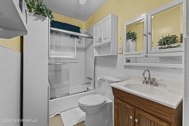 1496 Miller Street, Biloxi, MS 39530