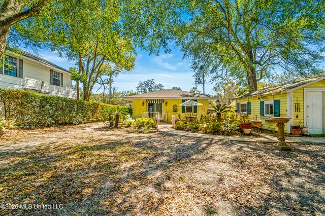 1496 Miller Street, Biloxi, MS 39530