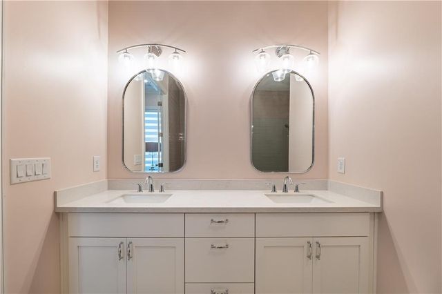707 Hickory Hollow Walk, Canton, GA 30115