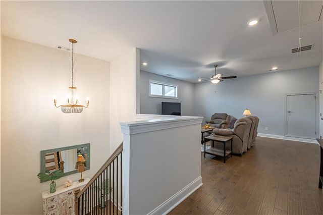 707 Hickory Hollow Walk, Canton, GA 30115