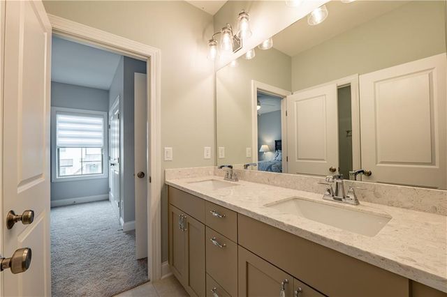 707 Hickory Hollow Walk, Canton, GA 30115