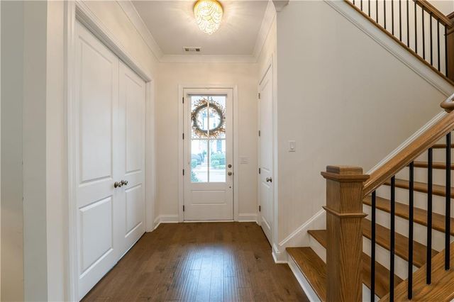 707 Hickory Hollow Walk, Canton, GA 30115