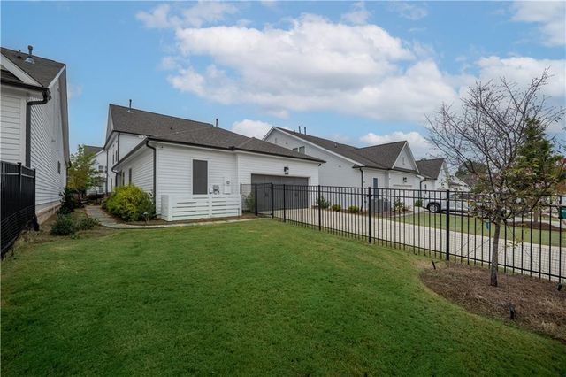 707 Hickory Hollow Walk, Canton, GA 30115