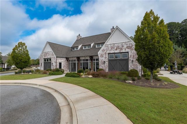 707 Hickory Hollow Walk, Canton, GA 30115