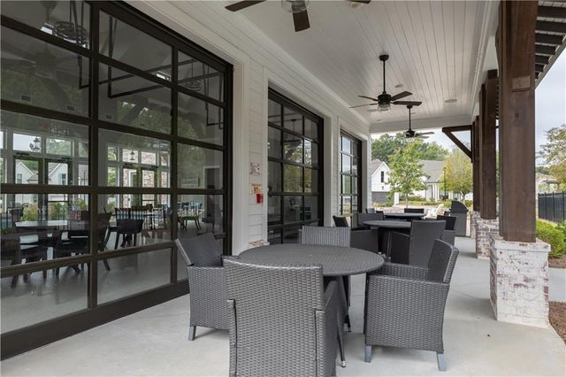 707 Hickory Hollow Walk, Canton, GA 30115
