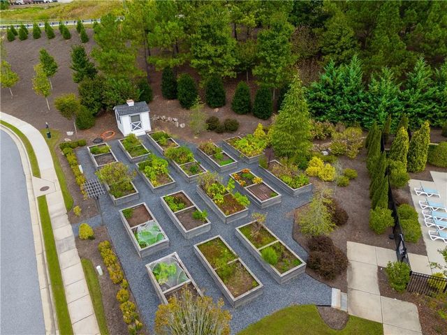 707 Hickory Hollow Walk, Canton, GA 30115