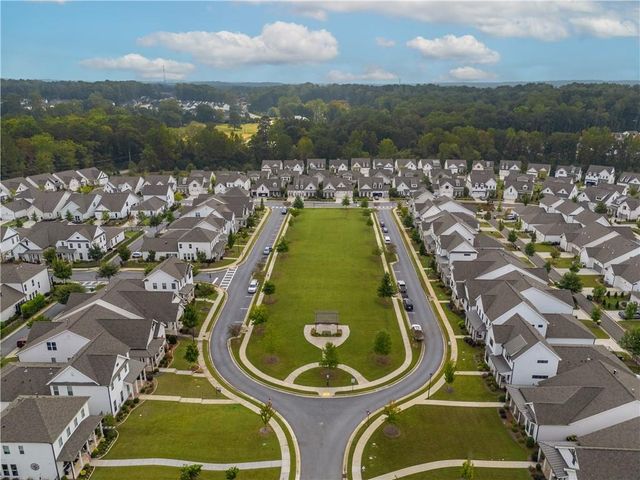 707 Hickory Hollow Walk, Canton, GA 30115