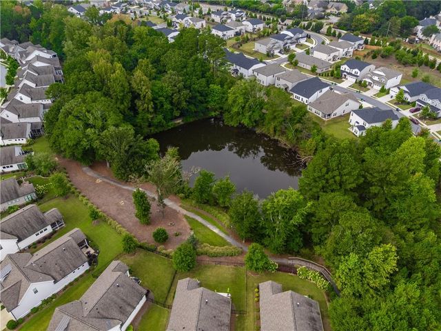 707 Hickory Hollow Walk, Canton, GA 30115