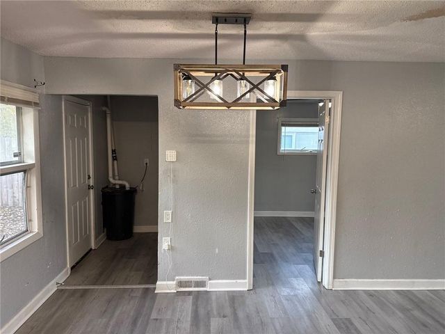 11354 Sycamore Terrace, Kansas City, MO 64134