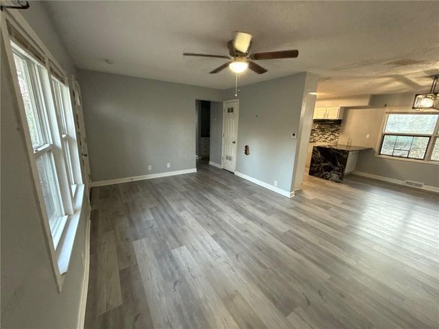 11354 Sycamore Terrace, Kansas City, MO 64134