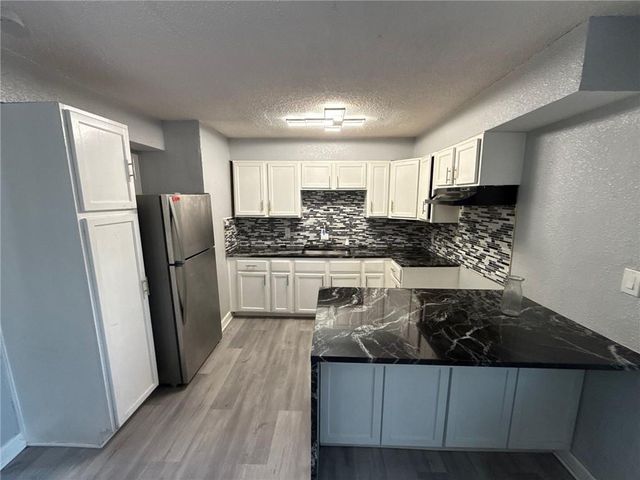 11354 Sycamore Terrace, Kansas City, MO 64134