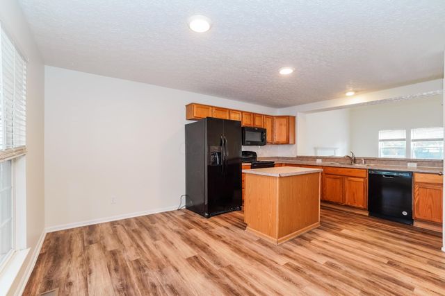 5332 Wadley Court, Canal Winchester, OH 43110