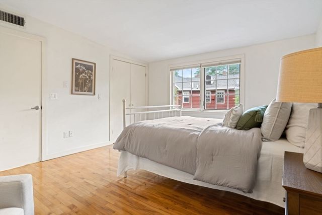 88 Pearl St Rear, Cambridge, MA 02139