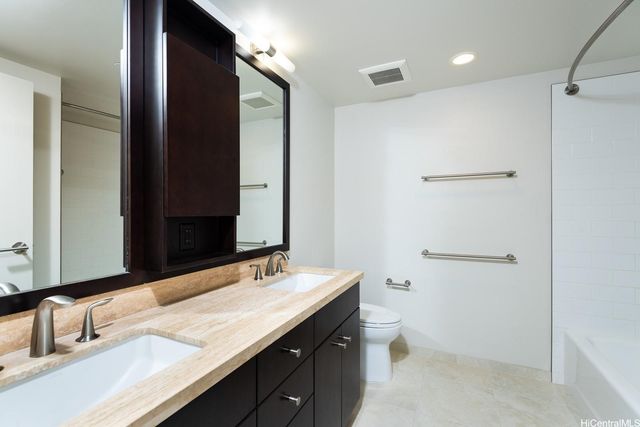 1189 Waimanu Street 2004, Honolulu, HI 96814