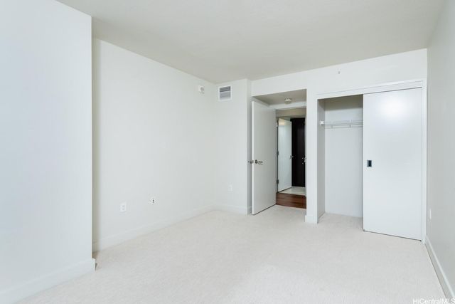 1189 Waimanu Street 2004, Honolulu, HI 96814