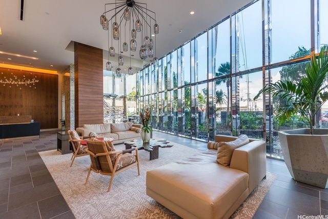 1189 Waimanu Street 2004, Honolulu, HI 96814