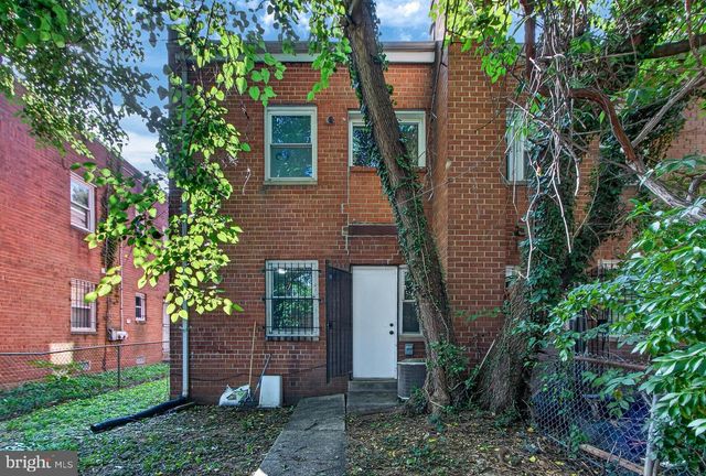 1415 CONGRESS PL SE, Washington, DC 20020