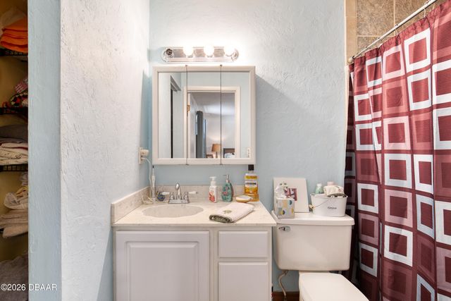 215 Pine Cone Trail, Ormond Beach, FL 32174