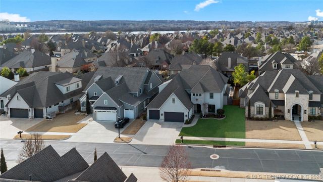 11904 S Toledo Avenue, Tulsa, OK 74137