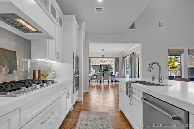 11904 S Toledo Avenue, Tulsa, OK 74137