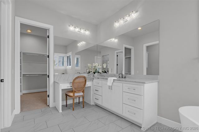 11904 S Toledo Avenue, Tulsa, OK 74137