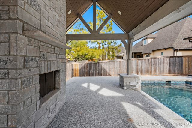 11904 S Toledo Avenue, Tulsa, OK 74137