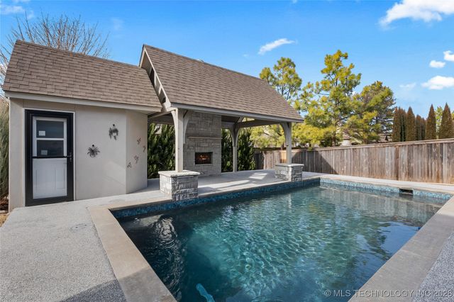 11904 S Toledo Avenue, Tulsa, OK 74137