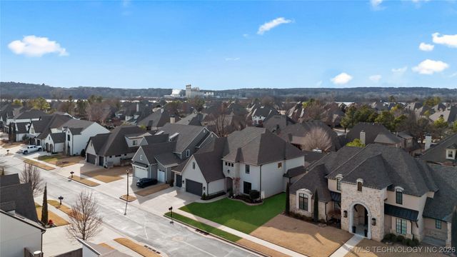 11904 S Toledo Avenue, Tulsa, OK 74137