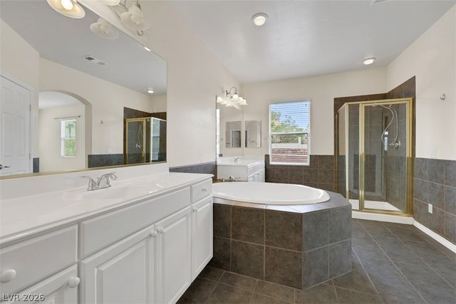 290 Spectacular Street, Henderson, NV 89052