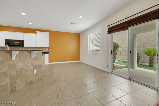290 Spectacular Street, Henderson, NV 89052